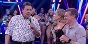 Faustão vai sair da emissora carioca e poderá ser substituído por Luciano Huck (Foto: Reprodução / TV Globo)