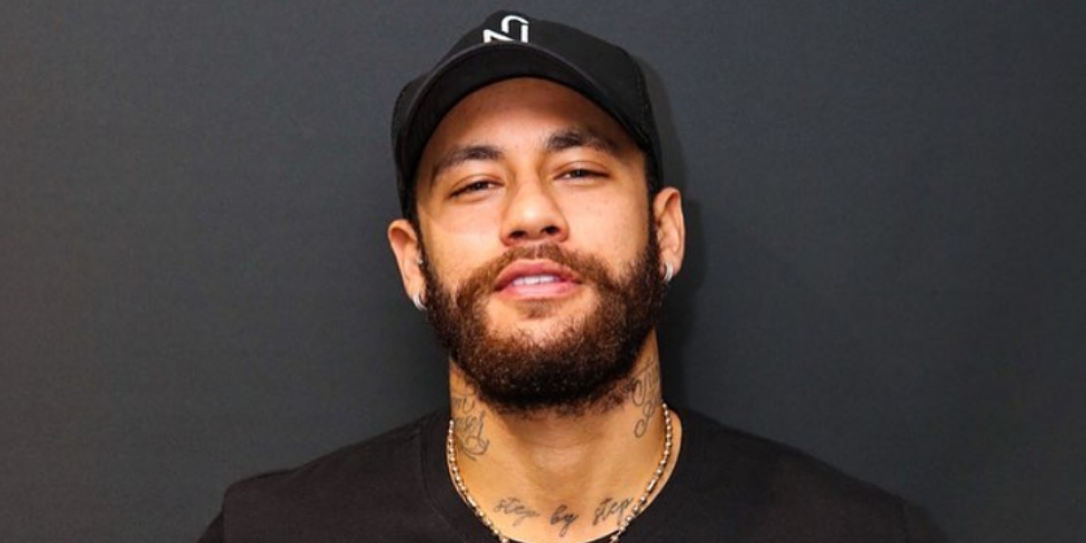 Neymar nega perfil em rede social de relacionamentos e choca web: "Representando" - Foto: Reprodução