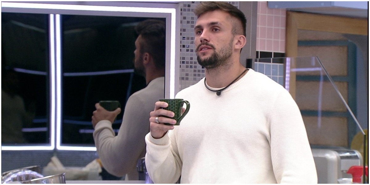 Arthur surpreendeu com decisão no BBB21 - Foto: Reprodução