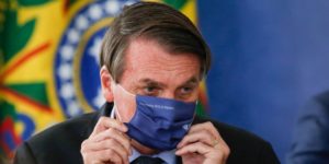 Bolsonaro não é responsável pelo atraso das vacinas, diz documentos (Foto: Reprodução)