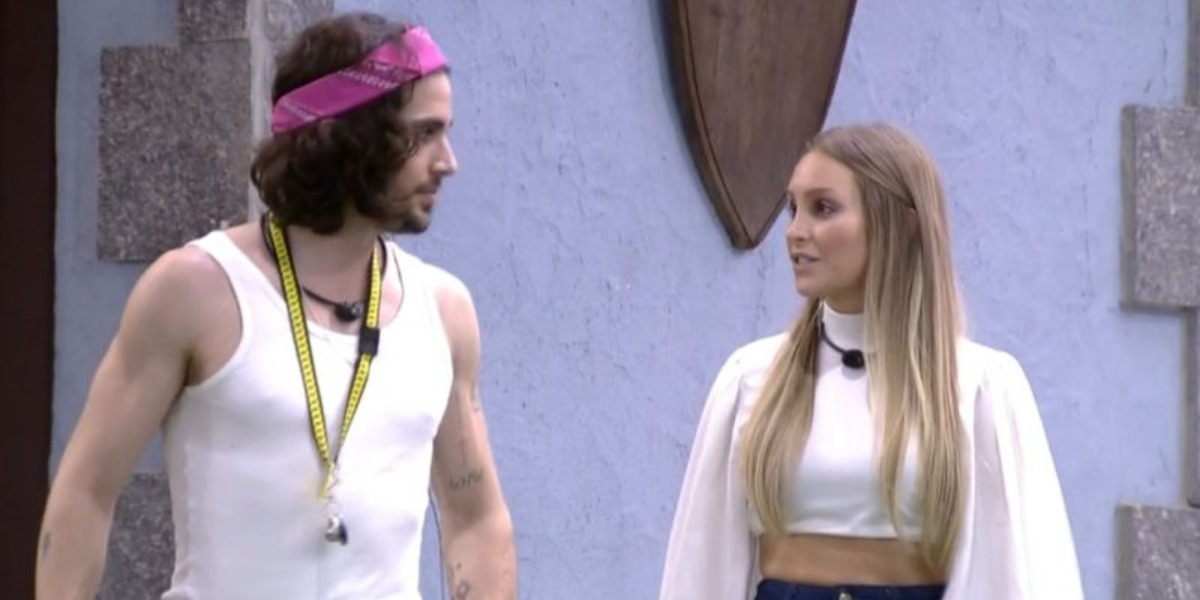 Carla Diaz e Fiuk no BBB21 (Foto: Reprodução)