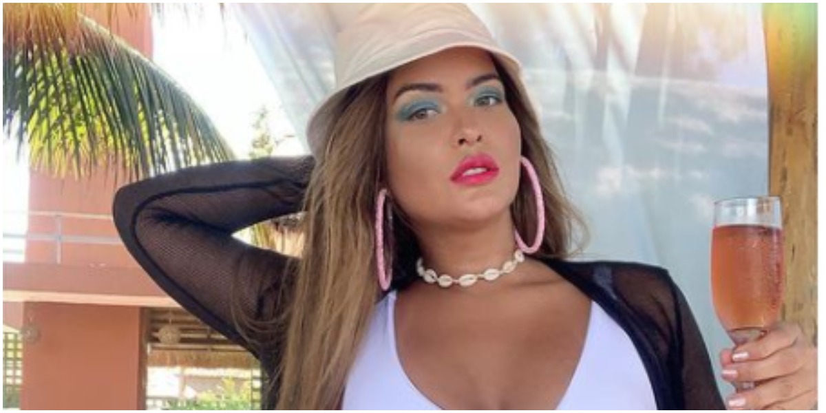 Geisy Arruda Tem Fotos Explícitas Escorraçadas E Público Vê Tudo 