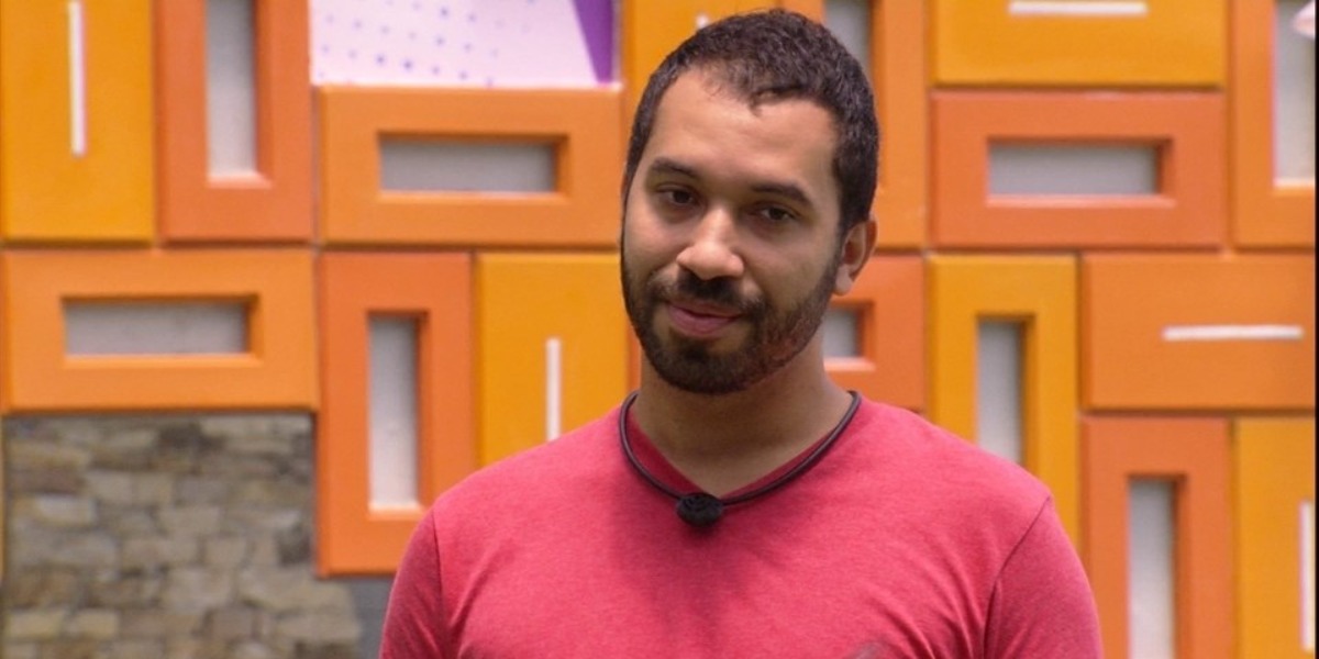 Gilberto distorce fala de Juliette e se vitimiza no BBB21 (Foto: Reprodução)