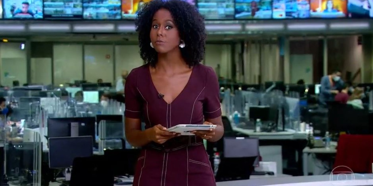 Maju Coutinho no comando do "Jornal Hoje" nesta terça-feira (16) (Foto: Reprodução/TV Globo)