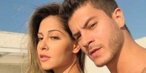 Imagem do post Mayra Cardi volta com Arthur Aguiar e tira sarro de si mesma: “Vergonha”