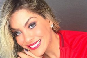 Renata Fan deu um show de boa forma no seu Instagram (Foto: Reprodução)