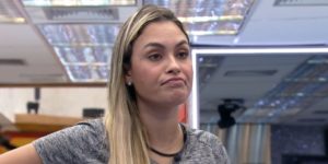 Sarah teve mentira no BBB21 descoberta por Viih Tube (Foto: Reprodução)