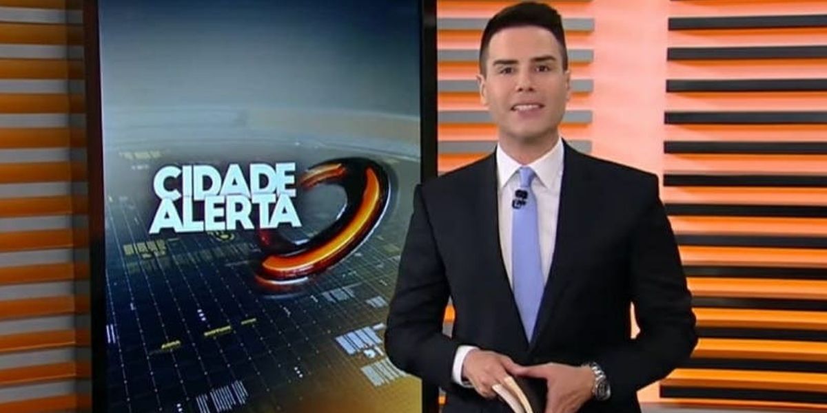 Luiz Bacci tem notícia de fim do Cidade Alerta na Record e comunicado da emissora confirma a verdade