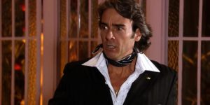 Jacques (Alexandre Borges) em cena da novela Ti-Ti-Ti (Foto: Reprodução/Globo)