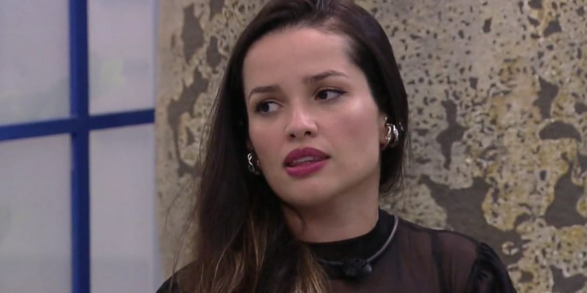 BBB 21': Juliette e Thaís se estranham em decisão sobre quem vai dormir em  quarto do líder