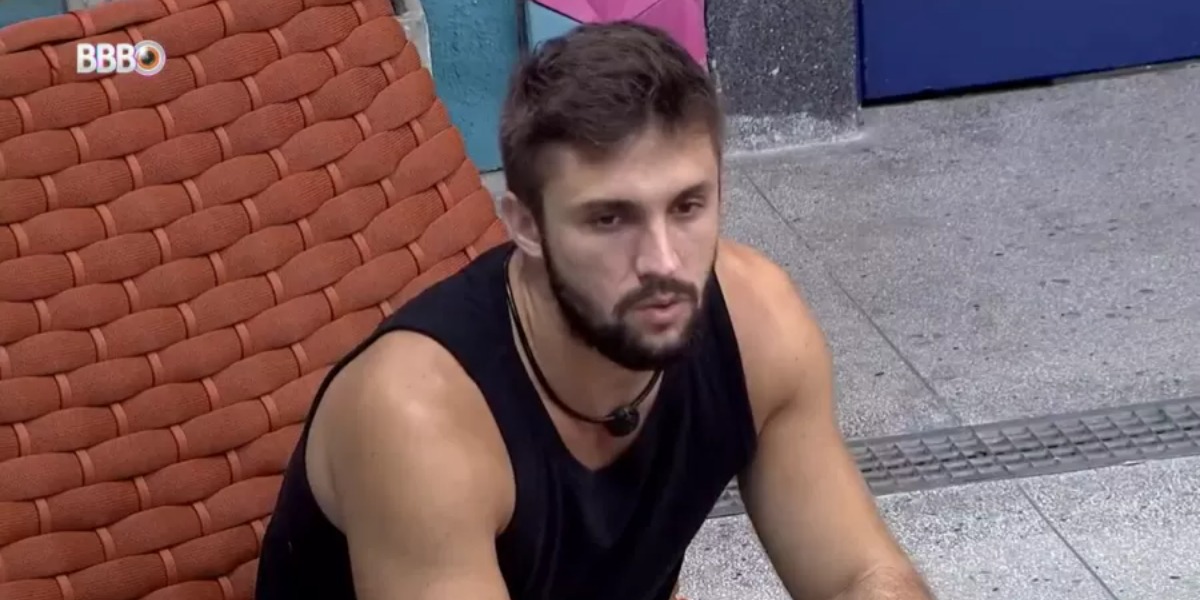 Arthur detona Viih Tube no BBB21 (Foto: Reprodução)