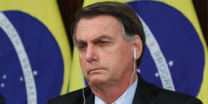 Bolsonaro ataca isolamento social no Brasil (Foto: Reprodução)