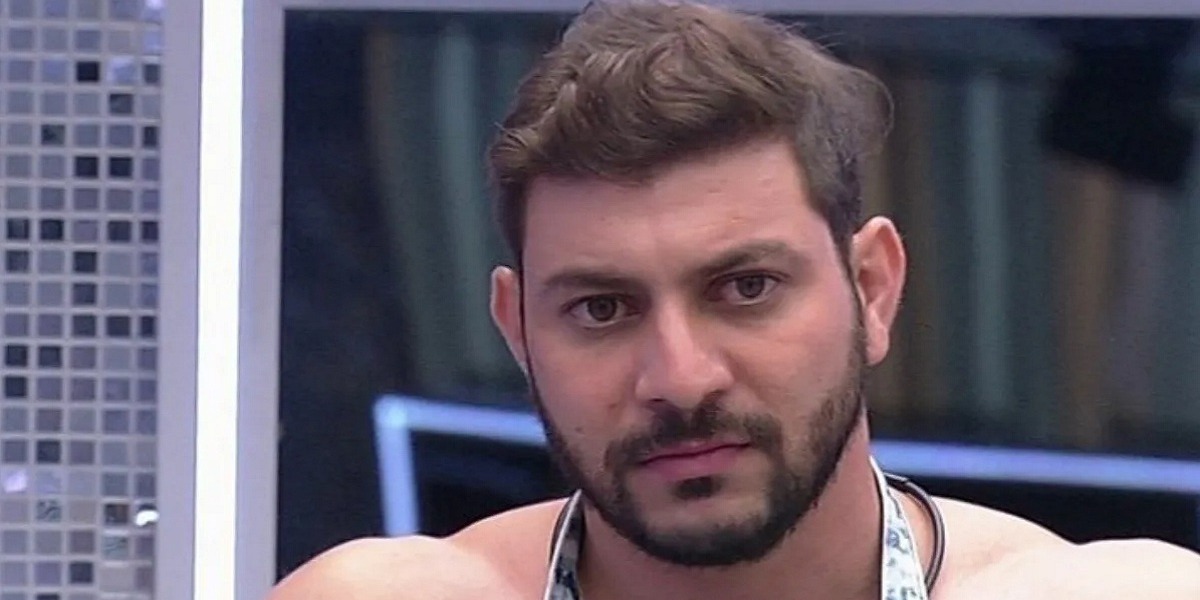 Caio no BBB21 (Foto: Reprodução)