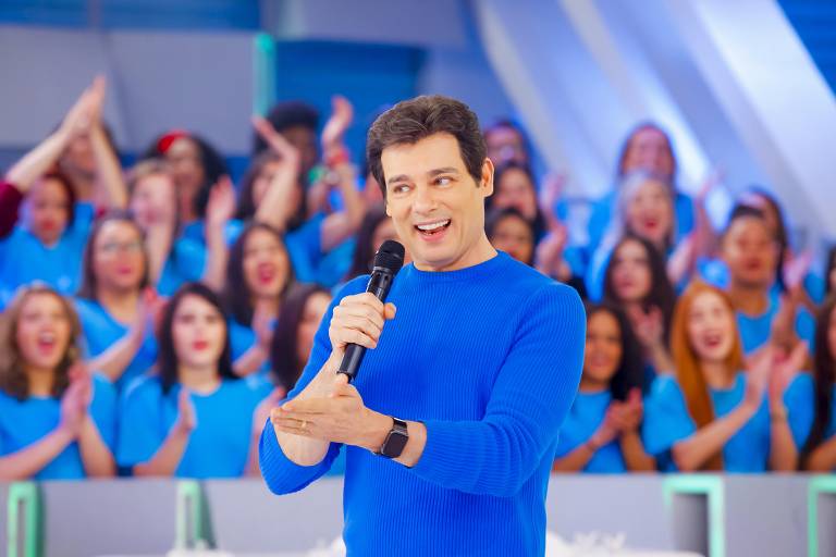 Celso Portiolli, apresentador do SBT, que comanda o Domingo Legal (Foto reprodução) 