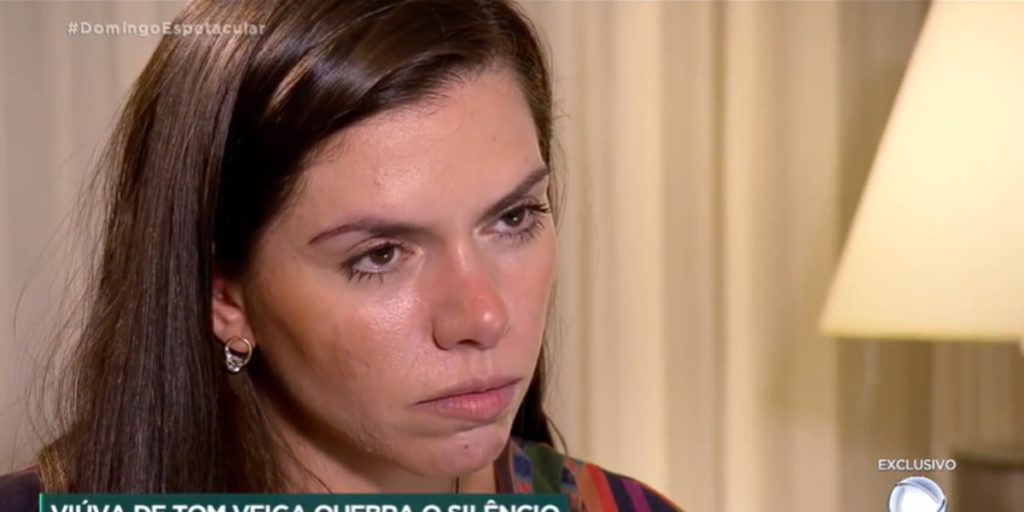 Cybelle Hermínio fala sobre o que está sofrendo após ser acusada de envenenar Tom Veiga (Foto: Reprodução)