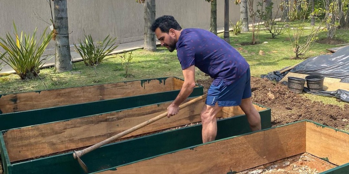 Luciano, da dupla com Zezé, surpreendeu ao cavar 'covas' (Foto: Reprodução/Instagram)