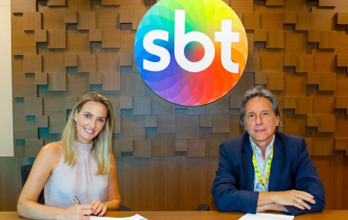 Nadine Basttos saiu da Globo e foi para o SBT (Foto: Reprodução)