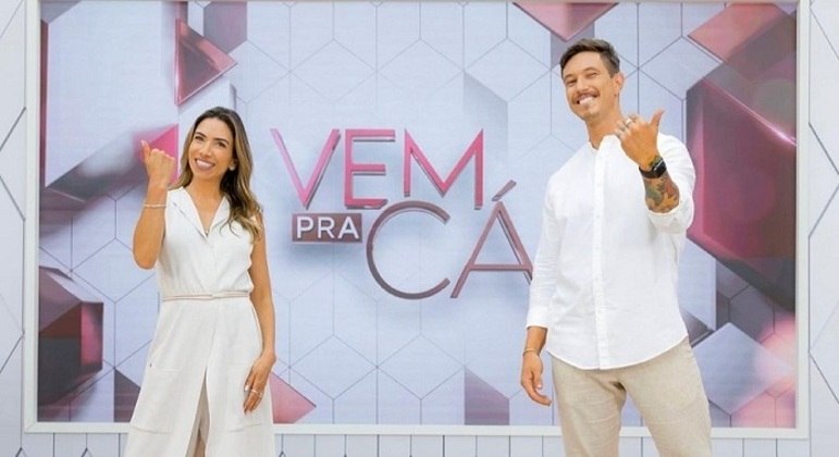 Patrícia Abravanel e Gabriel Cartolano comandam o Vem Pra Cá no SBT (Foto: Reprodução)