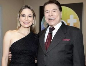 Rachel Sheherazade está processando a emissora de Silvio Santos (Foto: Reprodução)