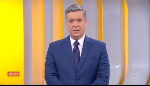 Morte de famoso foi noticiada dentro do Hora Um (Foto: Reprodução)