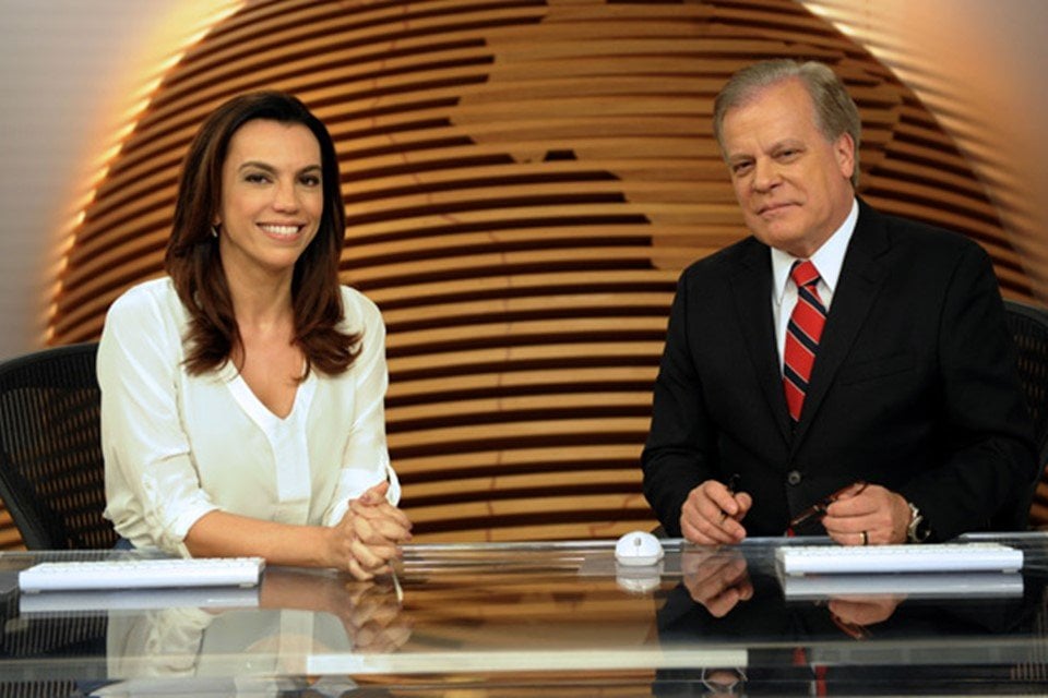 Chico Pinheiro e Ana Paula Araújo na bancada do Bom Dia Brasil (Foto: Reprodução/ Globo)