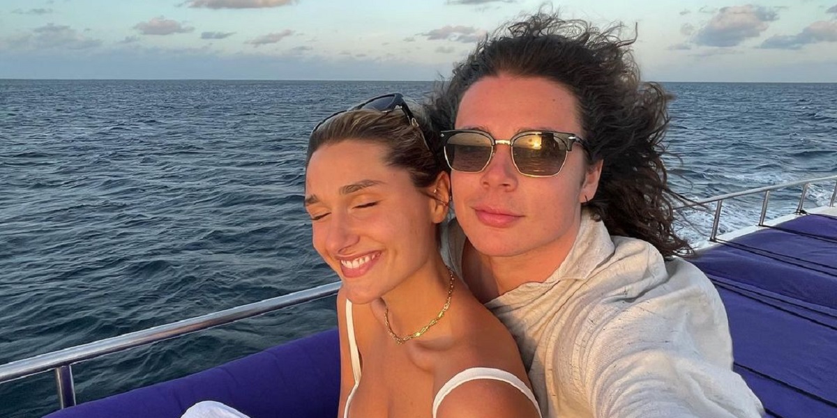 Mais Completa Marido De Sasha Meneghel Expõe Gravidez Da Esposa