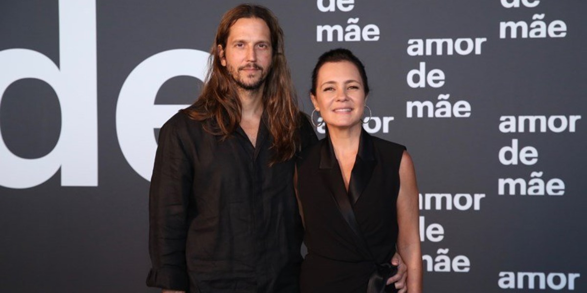 Vladimir Brichta e Adriana Esteves estão juntos desde 2006 e juntos são pais de um menino (Foto: Reprodução)