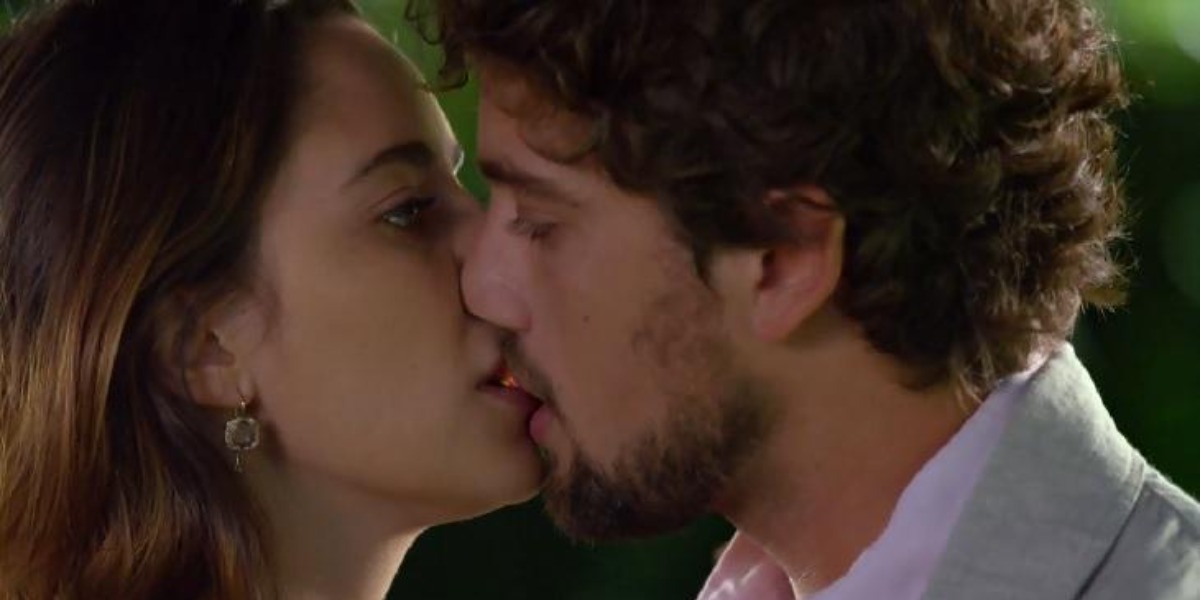 Ana e Rodrigo voltarão a ficar juntos em A Vida da Gente (Foto: Reprodução)