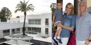 Ana Hickmann e Alexandre Corrêa com o filho, Alezinho (Foto: Reprodução/AgNews)