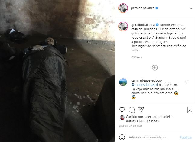 Geraldo Luís pálido dentro de saco em casa assombrada (Foto: Reprodução/Instagram)