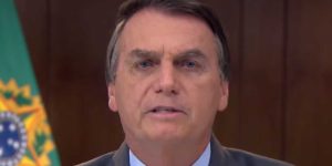 Imagem do post RedeTV! teve que pedir autorização de Bolsonaro para poder mudar a sua programação noturna