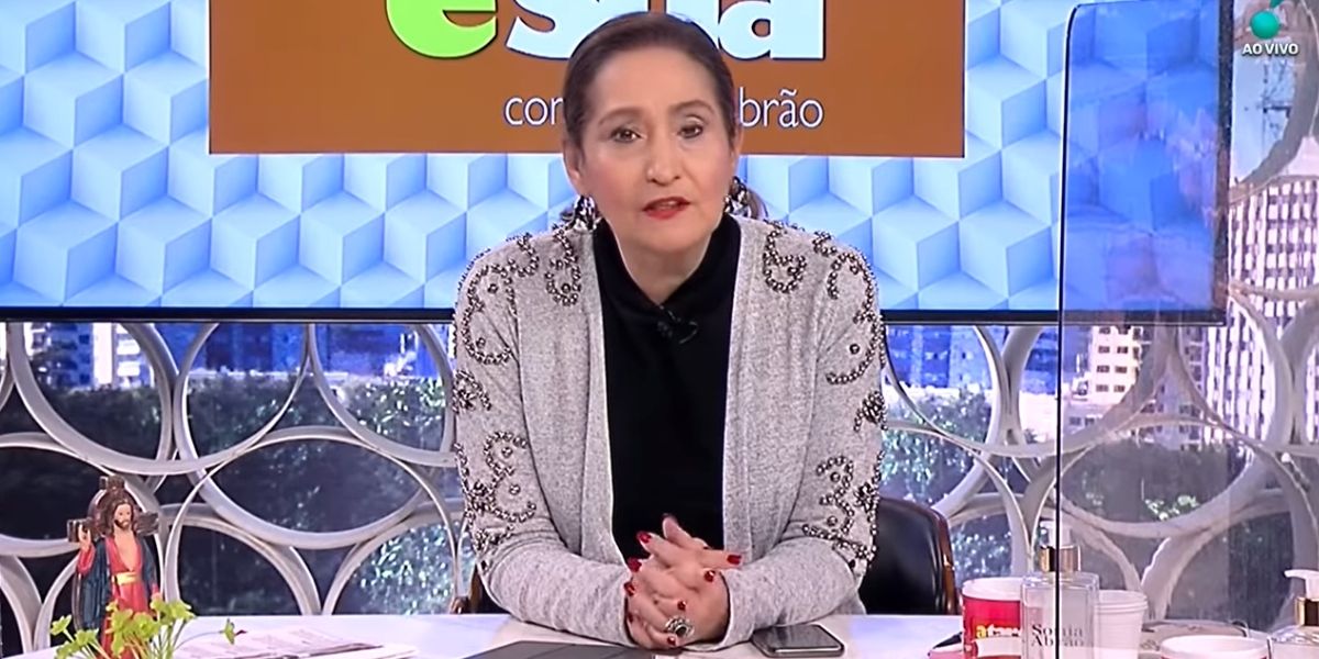 "Muito sem noção", Sonia Abrão tem gritaria ao vivo na RedeTV e explode ao massacrar Zezé Di Camargo: "Moleque"