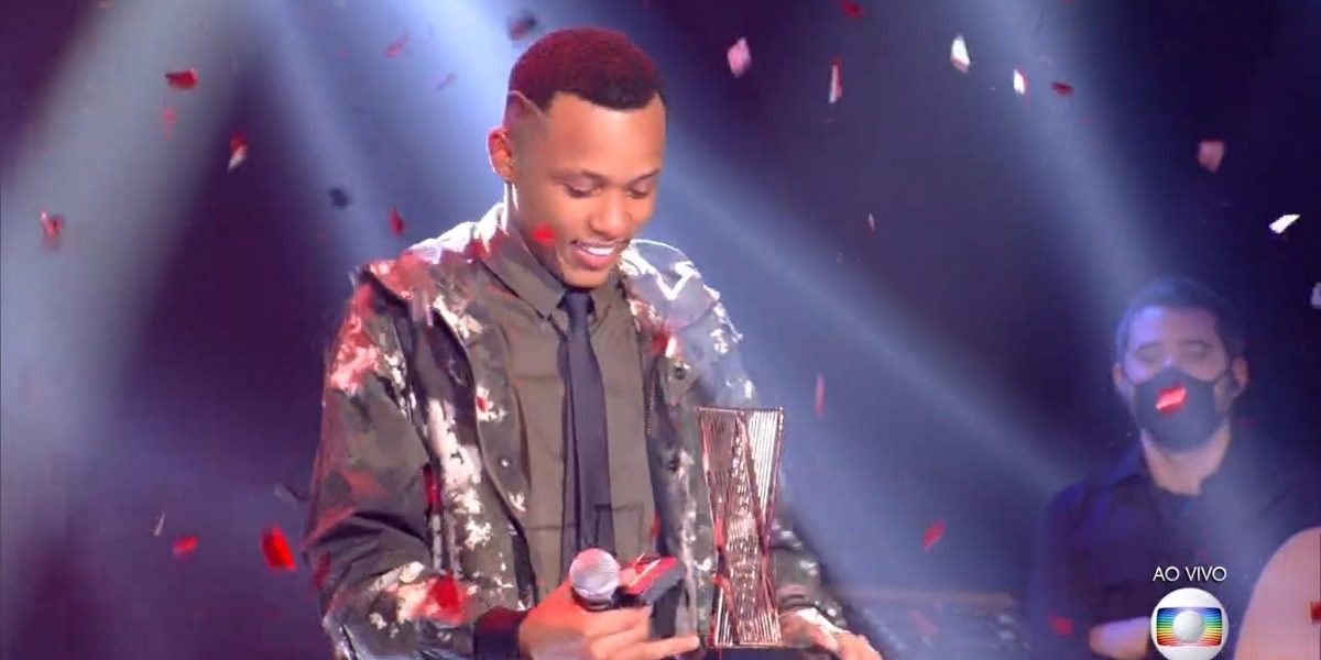 Campeão do The Voice sofre grave acidente (Foto: Reprodução)