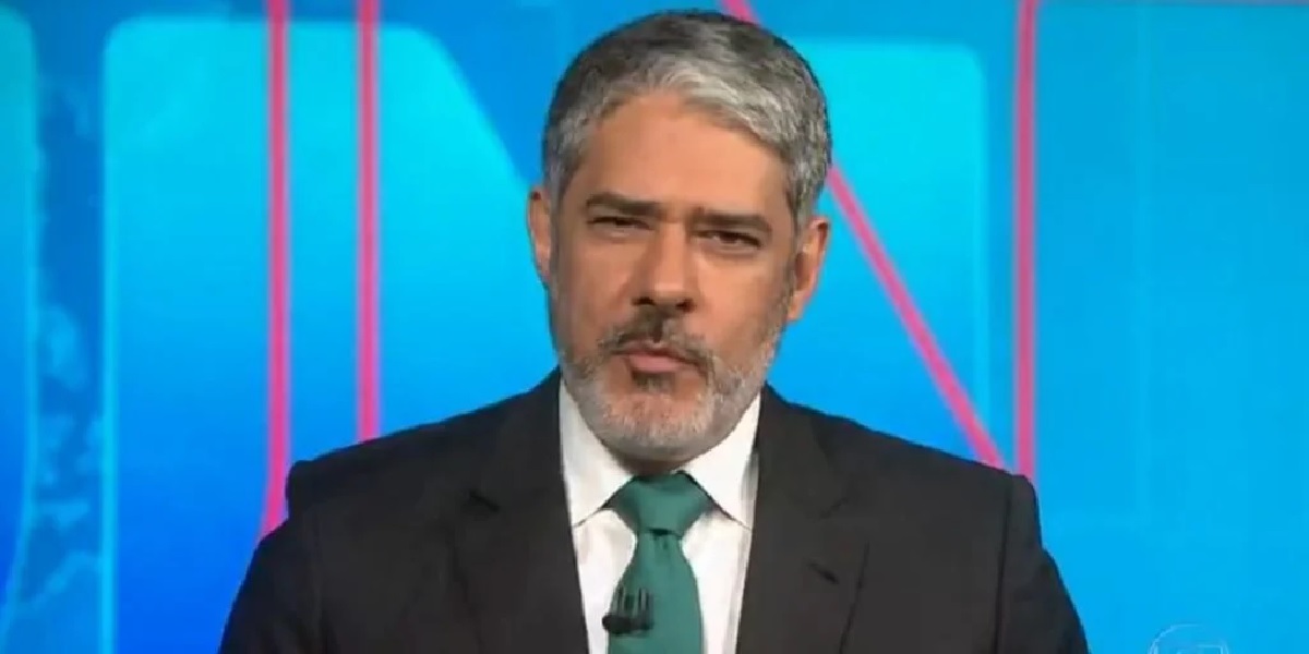 William Bonner tem tentado de tudo para ser tirado do Jornal Nacional (Foto: Reprodução/Globo)