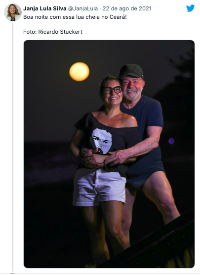 Internautas vão à loucura com foto de Lula sem calça (Reprodução)