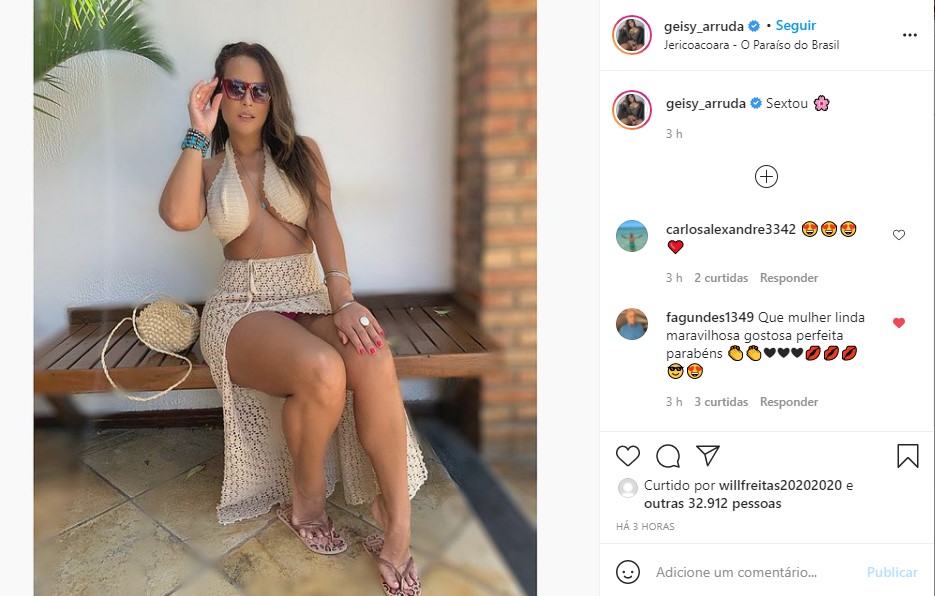 Geisy Arruda sensualiza em fotão e deixa calcinha escapar (Foto: Reprodução)