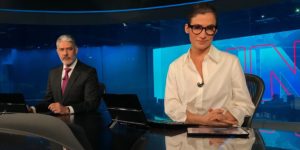 William Bonner e Renata Vasconcellos no Jornal Nacional, o noticiário com a maior audiência do Brasil (Foto: Reprodução / TV Globo)