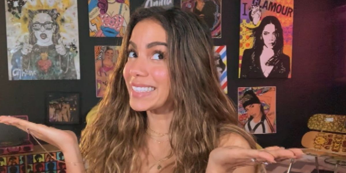 "Coração apertado", Anitta lida com morte dentro de casa, explode em luto e desmorona: "Virou estrelinha"