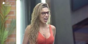 Erika Schneider condena Tati Quebra Barraco em 