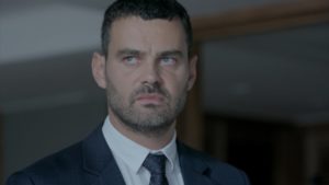 Maurílio (Carmo Dalla Vecchia) na trama de Império (Foto: Reprodução/Globo)