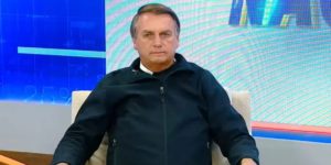 Bolsonaro resolveu alfinetar Ivete Sangalo após polêmica (Foto: Reprodução)