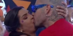 Imagem do post A Fazenda 13 tem fim de semana marcado por beijão entre casal, homofobia e tretas