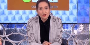 Sônia Abrão apresenta o programa 