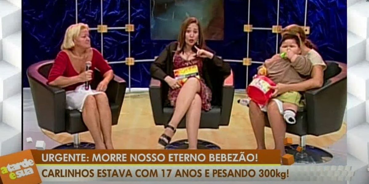 "Peguei ele no colo", Sonia Abrão vai ao chão com morte na RedeTV!, perde a voz e desaba: "Baque muito grande"