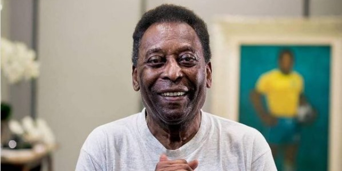 Tadeu Schmidt apresentou Pelé como destaque do Fantástico - Foto: Reprodução