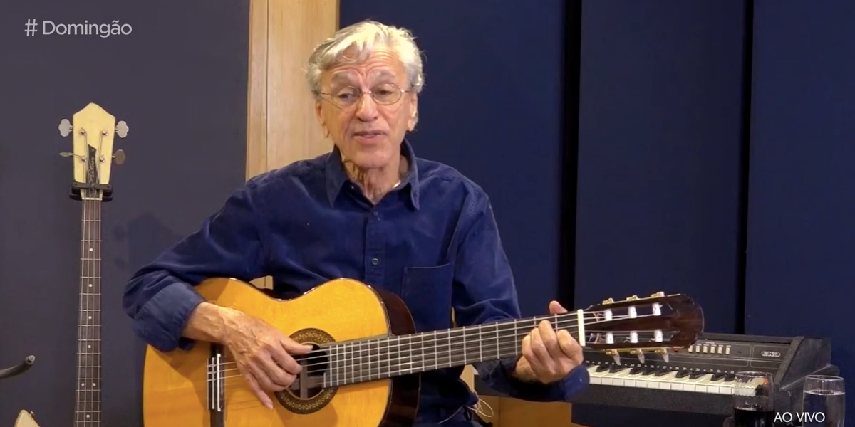 Caetano Veloso durante o "Domingão" com Luciano Huck (Reprodução)