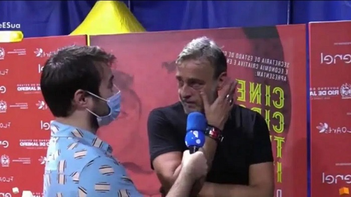 Alexandre Borges em entrevista ao A Tarde é Sua (Foto: Reprodução)