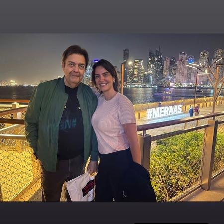 Faustão em Dubai com Luciana Cardoso (Foto: Reprodução/Instagram)