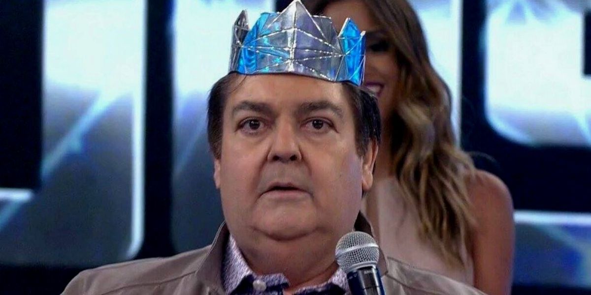 Faustão volta como "Reizinho" ao Domingão da Globo (Foto: Reprodução/ TV Globo)