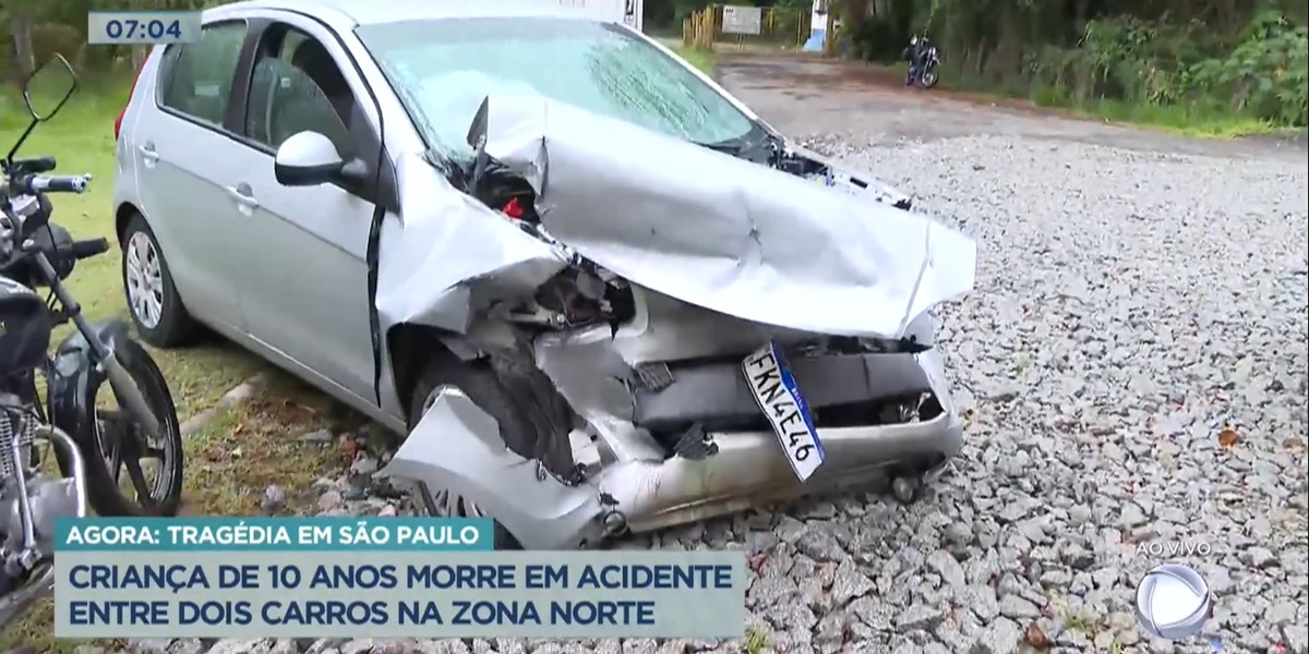 Geraldo Luís mostrou situação do acidente que matou uma criança de 10 anos (Foto: Reprodução / Record) 